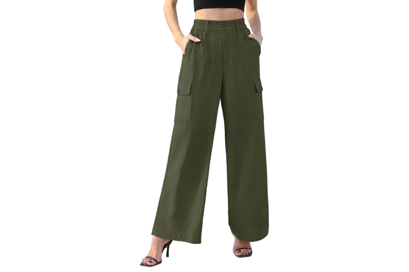 Martha Stewart wore wide-leg cargo pants, and a shopping editor found similar styles at Amazon, starting at $14. Shop the comfortable pants our fashion editor wears on repeat.