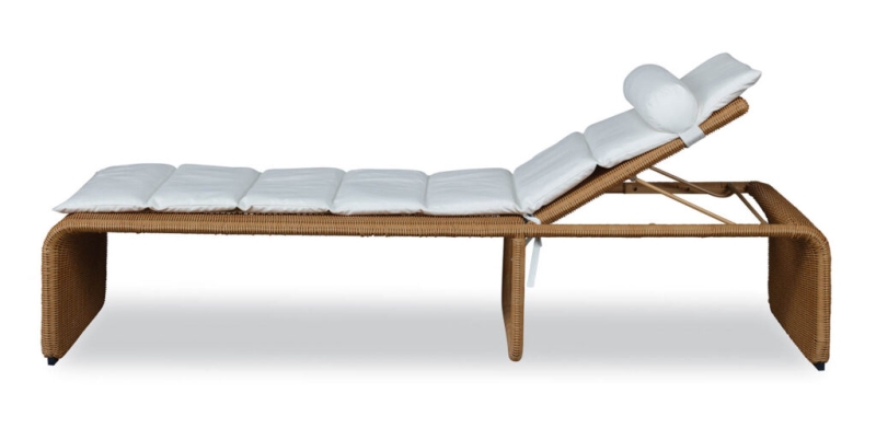 9 Airy Furnishings Designed for the Outdoors