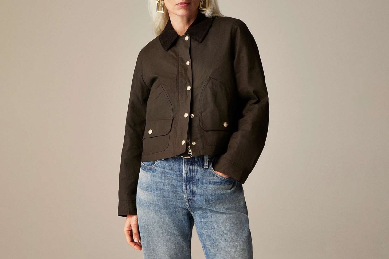 A fashion editor in search of the perfect barn jacket for fall hunts down the best options from J.Crew, Everlane, Anthropologie, and more. See five editor-approved barn jackets, starting at $55.