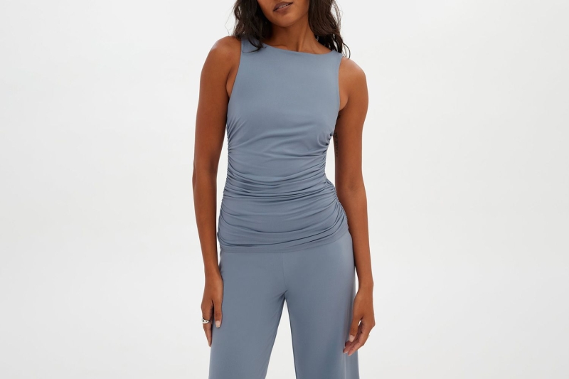 A fashion editor tested Girlfriend Collective’s JerseyLounge Straight-Leg Pants and says they’re soft, flattering, and versatile. Shop more elevated loungewear from the brand that makes Oprah’s favorite leggings.