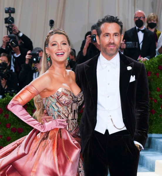 Blake Lively and Ryan Reynolds wore matching couples outfits while they were walking in New York City. See their looks, here.