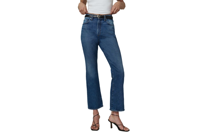 Dani Michelle, who styles celebrities like Kendall Jenner, is the new Creative Director at Joe’s Jeans. Shop trending styles from the new fall collection, including bootcut, straight-leg, and baggy jeans from the denim brand Jennifer Garner wears.