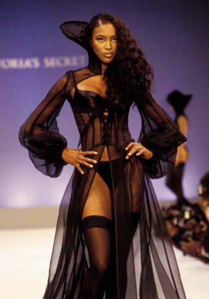 From 1995 to 2018, the Victoria's Secret Fashion Show guaranteed top models, A-list performers, whimsical themes, and fantastical lingerie. Ahead of its 2024 return, see the show's 24 most iconic looks.