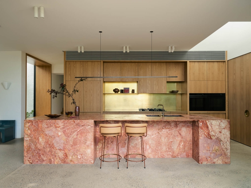 How This Earthy Sydney Home Embraces Multiple Eras