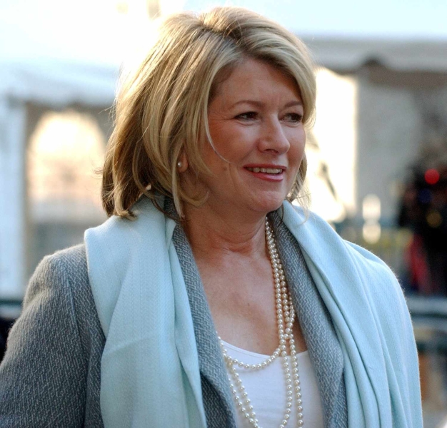 Martha Stewart's 2004 trial outfits is some of the best celebrity court fashion of all time. In honor of Netflix's Martha documentary, we're taking a look back at the ultimate quiet luxury icon.