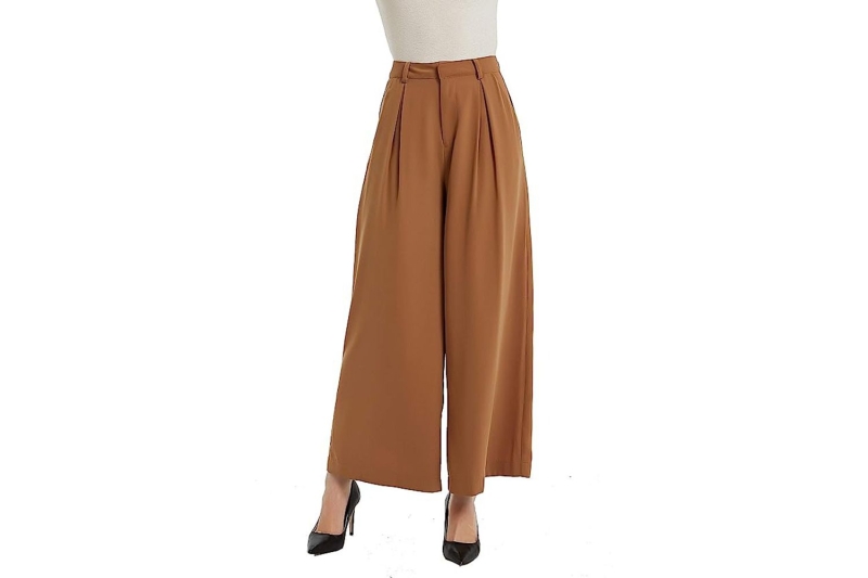 Sofia Vergara recently wore wide-leg trousers, which are a comfortable alternative for jeans this fall. An InStyle writer found six similar pairs of pleated trousers on Amazon, starting at just $30.