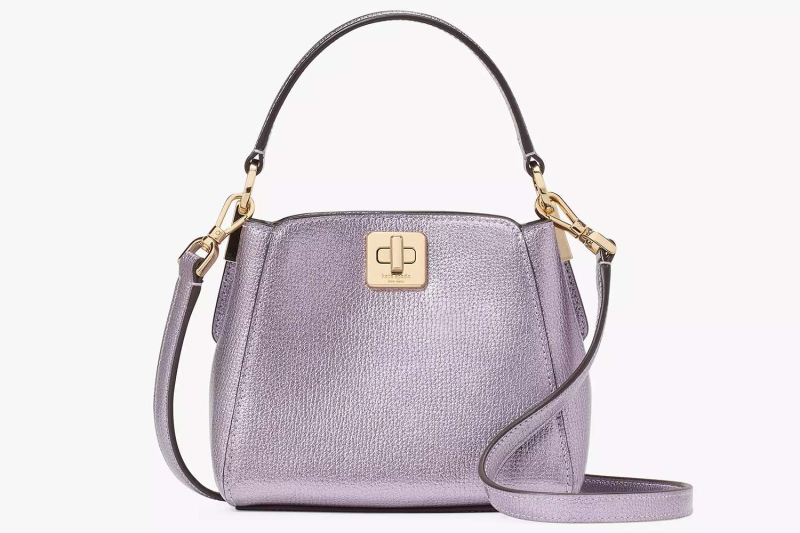 These are the 8 best handbag deals to gift your mom, according to a shopping editor’s picky mom. Shop bag deals up to 76 percent off from Coach, Kate Spade, Tory Burch, and more.