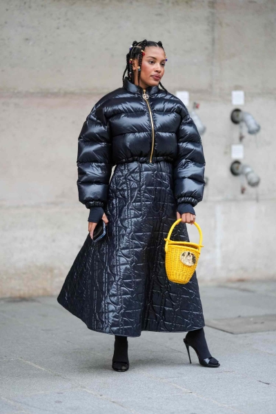 You might be surprised by how many different outfit combinations you can actually come up with while wearing a simple black puffer coat. If you’re looking for more ways to get creative with your puffer jacket style this season, read on.