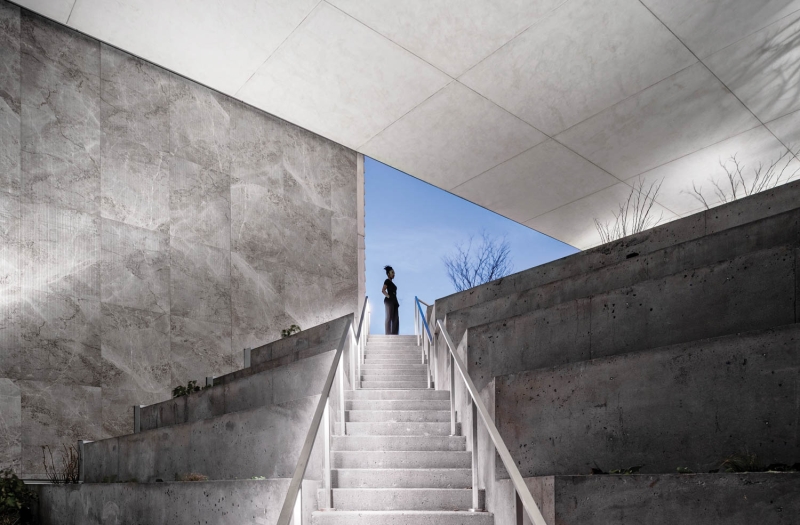 A Residential Complex Soars Over the Waterfront in Brooklyn