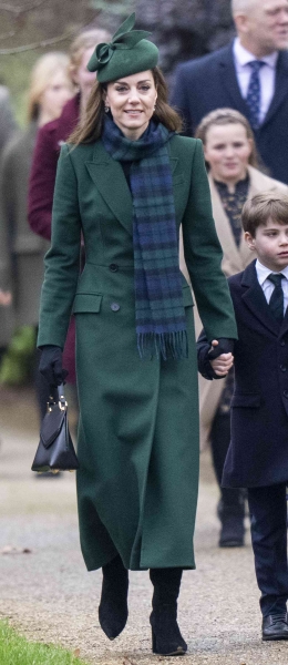 Kate Middleton sent an uplifting message about her recovery with her hunter green Alexander McQueen coat and matching fascinator on Christmas Day—according to body language expert Judi James.