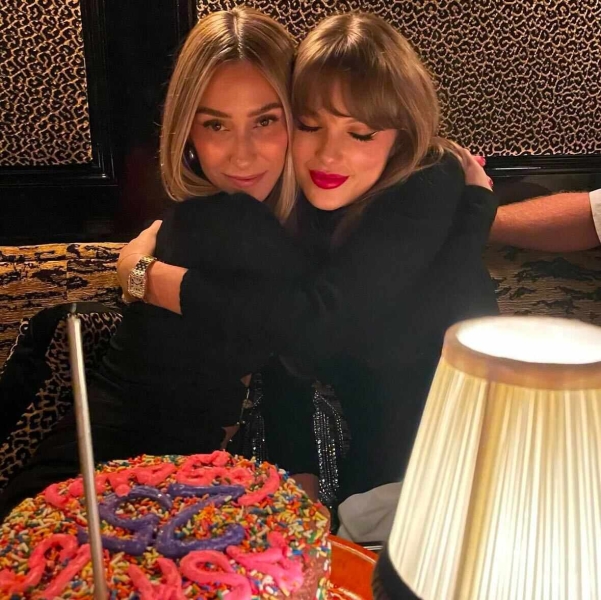 Taylor Swift showed off her second luxury watch, a $32,200 yellow gold and diamond-encrusted piece from Cartier, for a friend's birthday party on Saturday, December 28. See the stunning new timepiece, here.