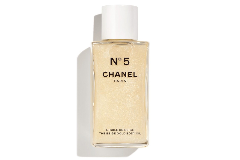 A beauty editor’s favorite birthday gifts include a Chanel body oil, Vivienne Westwood bag, and Quince headband. Shop them starting at $8 on Amazon and more.