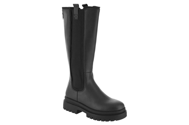 Bella Hadid wore knee-high black riding boots, the classic winter shoes Kate Middleton wears. Shop nine riding boots from Amazon, Zappos, Nordstrom, and more.