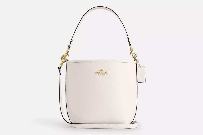 Coach Outlet’s 2025 winter sale includes major markdowns on its famous bags, starting at just $35. Grab everything from stylish totes to versatile bucket bags to everyday crossbodies for up to 70 percent off.