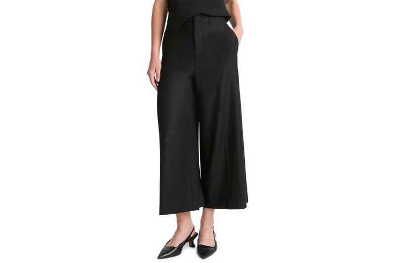 Culottes are blowing up for spring 2025, but celebrities like Gwyneth Paltrow, Ayo Edebiri, and Selena Gomez are already wearing them. Shop the controversial pants trend from Madewell, Everlane, Vince, and more to see why it’s worth trying ASAP.