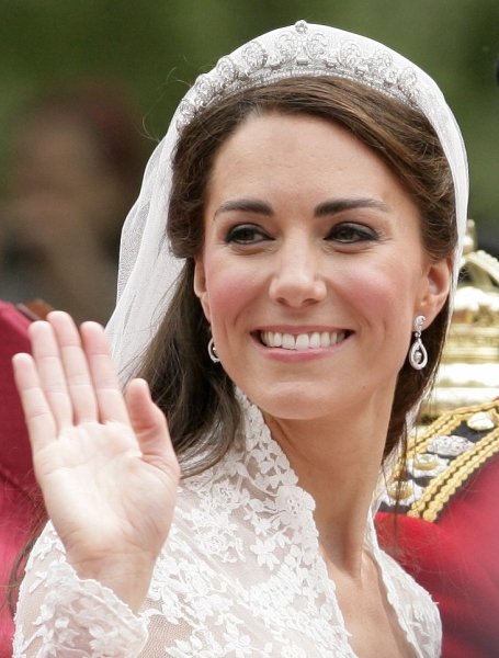 Kate Middleton debuted a new pair of blue topaz earrings during the royal family's annual Christmas at Sandringham. Here's why her choice of jewelry was so significant.