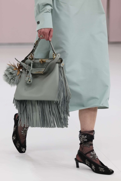 Major handbag trends that rose in 2024 are pouring over into 2025. Before you restock your handbag collection, review our top picks for 2025 handbag trends below.