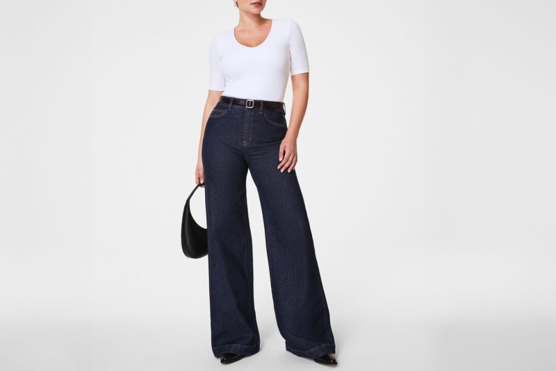 Sweatpant jeans from brands like Rag & Bone and Gap have been taking the internet by storm. They're selling out everywhere, but I found styles still in stock from Spanx, Good American, and more so you can try one of 2025’s biggest denim trends.