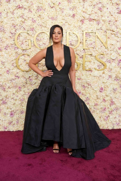 The 82nd Annual Golden Globes red carpet was filled with gorgeous gowns, sultry suits, and stunning silhouettes. Celebrities like Ariana Grande, Nicole Kidman, Selena Gomez, Zendaya, and more put a new spin on old-school Hollywood glamour. See ahead for our picks for the best dressed of the night.