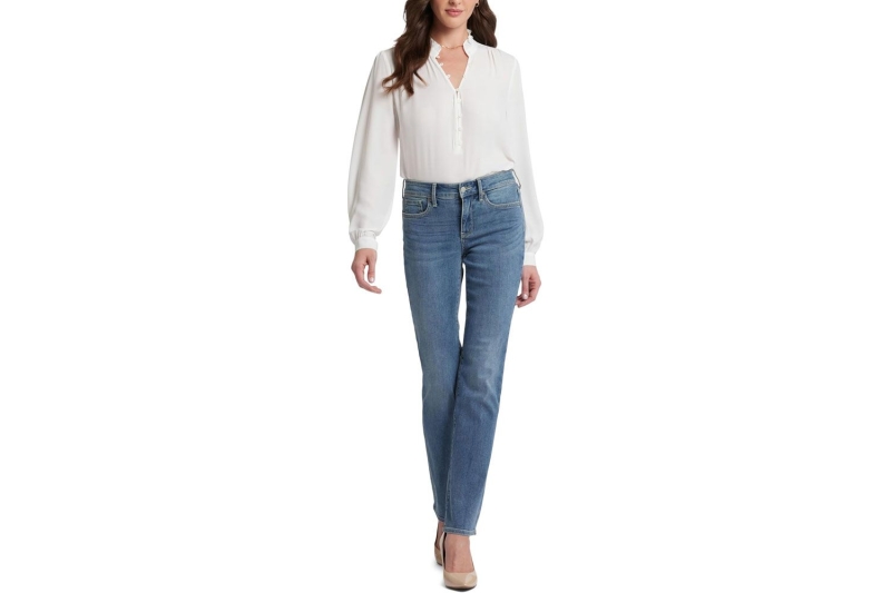 An InStyle shopping editor found the six best jeans for spring on Amazon up to 73 percent off. Shop flattering denim from Levi’s, Lee, Gap, NYDJ, and Gloria Vanderbilt, starting at just $15 for a limited time.