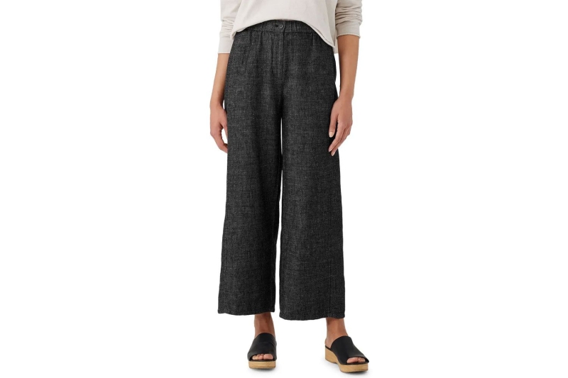 Kate Middleton wore wide-leg trousers, the trending spring pants Katie Holmes and Sofía Vergara have worn. Shop wide-leg pants from Madewell, J.Crew, Zara, Nordstrom, and Amazon.