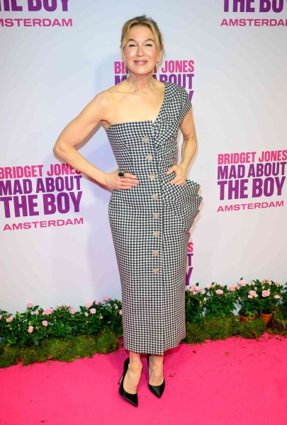 Renée Zellweger wore another one-shoulder dress to the 'Bridget Jones: Mad About the Boy' screening in Amsterdam on February 3. See the asymmetric houndstooth dress, here.