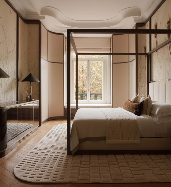 This Parisian Pied-à-Terre Is The Ultimate Space To Host