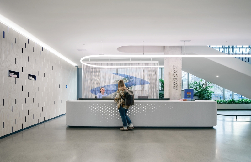 NBBJ Redesigns Brooks Running's HQ In Seattle