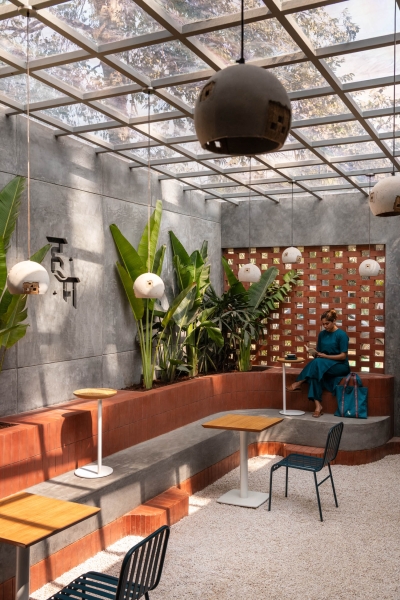 kaviar:collaborative Crafts An Inviting Café In Mumbai